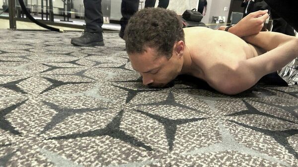 Muškrac osumnjičen za pucnjavu tokom Trampove večere u hotelu Hilton - Sputnik Srbija