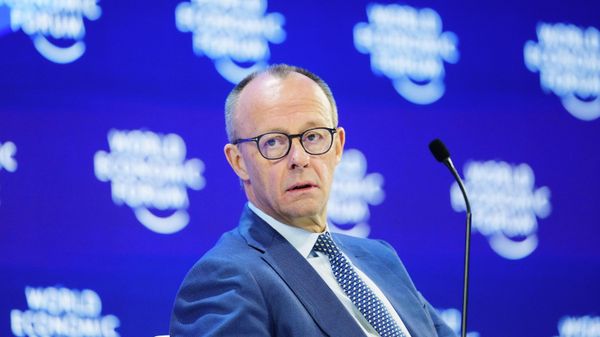 Канцлер Германии Фридрих Мерц выступает на ежегодном заседании Всемирного экономического форума в Давосе - Sputnik Србија