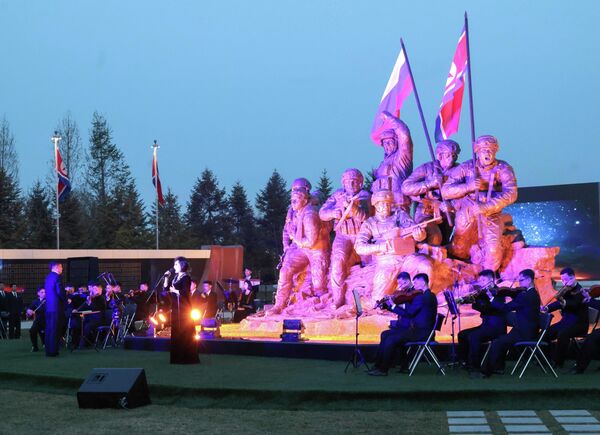 Меморијални музеј борбених подвига у прекоморским војним операцијама у Пјонгјангу отворен је поводом прве годишњице ослобођења Курске области од украјинских снага. - Sputnik Србија