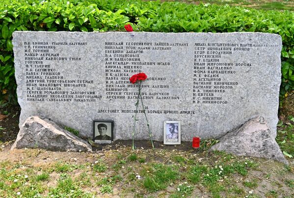 Groblje oslobodilaca Beograda 1944. je spomen-groblje posvećeno jugoslovenskim i sovjetskim borcima poginulim u borbama za oslobođenje Beograda, oktobra 1944. godine.  - Sputnik Srbija