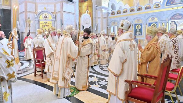 Liturgijom u Hramu Svetog Save počelo redovno zasedanje Sabora SPC - Sputnik Srbija