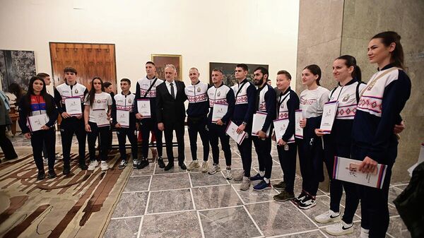 Stipendije za mlade - Sputnik Srbija