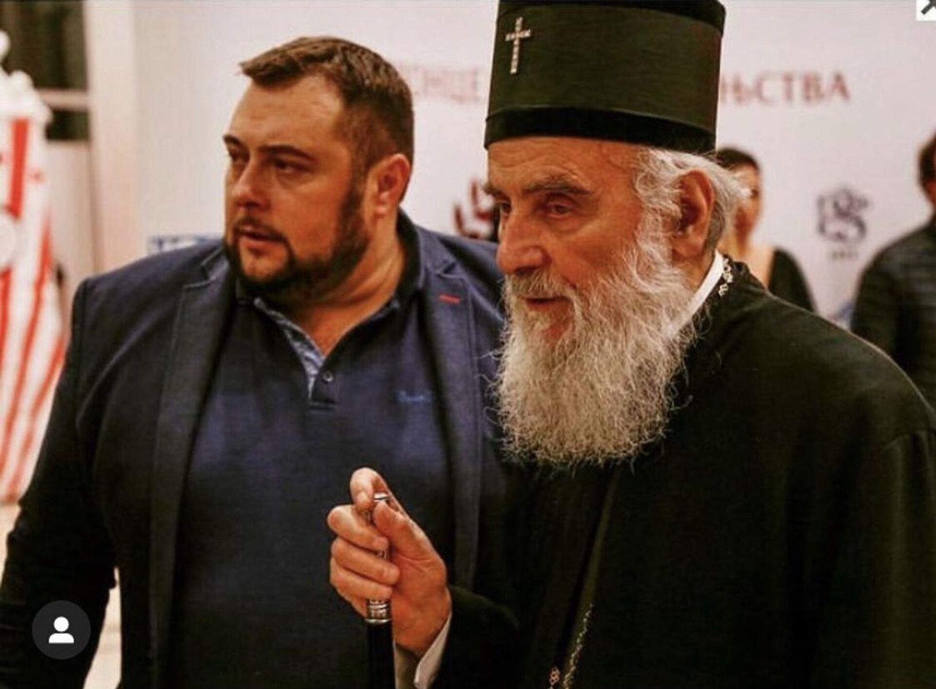 Председник Удружења „Света Србија“ Димитрије Стикић и патријарх српски Иринеј - Sputnik Србија, 1920, 17.05.2026