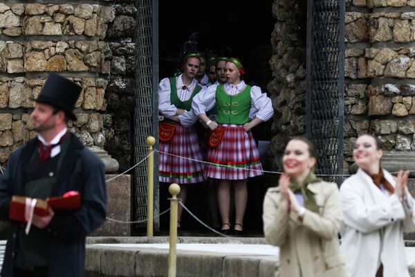 Фестивал има и јесењу варијанту када се на на једнако спектакуларан начин затвара сезона фонтана. - Sputnik Србија