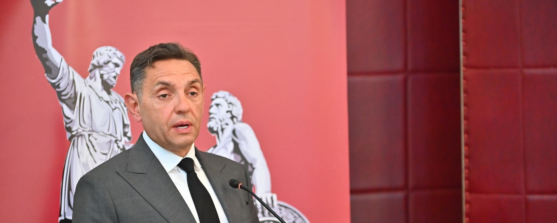 Aleksandar Vulin na naučnoj konferenciji Rusija i srpski ratovi za oslobođenje 1876-1878. godine - Sputnik Srbija, 1920, 20.09.2026