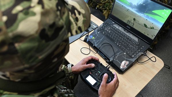 Војна обука - Sputnik Србија