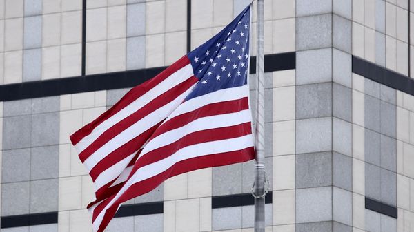 Експерт објаснио разлоге застоја у преговорима САД и Русије: Вашингтон скренуо с правог пута