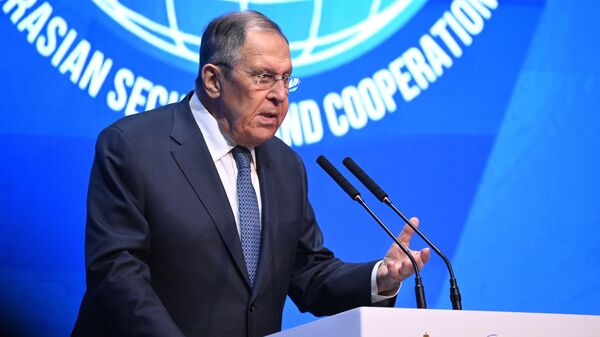Лавров: Односи Москве и Пекинга ─ фактор стабилности у међународним односима