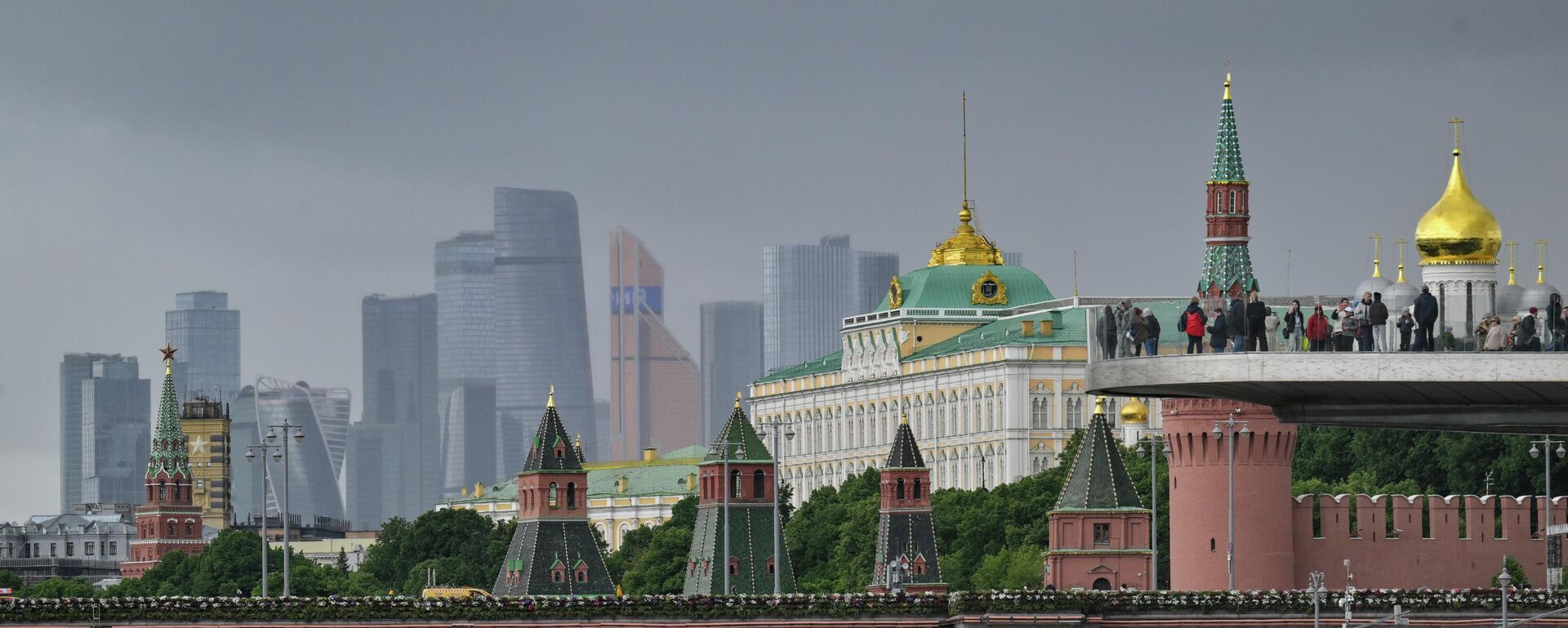 Поглед на московски Кремљ и реку Москву - Sputnik Србија, 1920, 03.06.2026