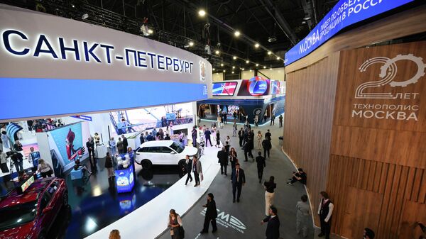 Кремљ открио о чему ће говорити Путин на форуму у Санкт Петербургу