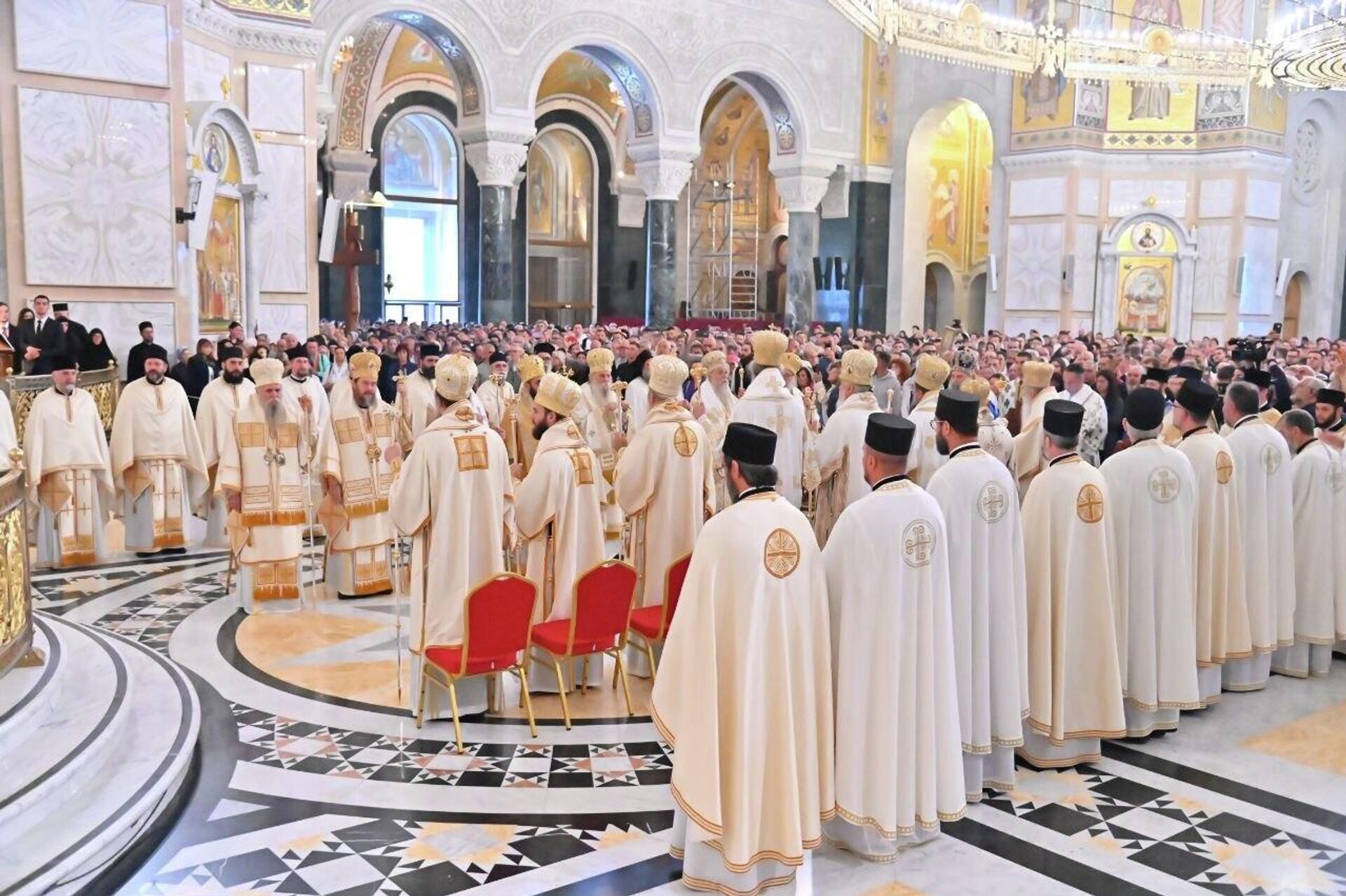 Liturgija u Hramu Svetog Save - Sputnik Srbija, 1920, 06.06.2026
