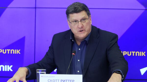 Скот Ритер: Европа ће хтети мир у Украјини тек кад сама плати озбиљну цену