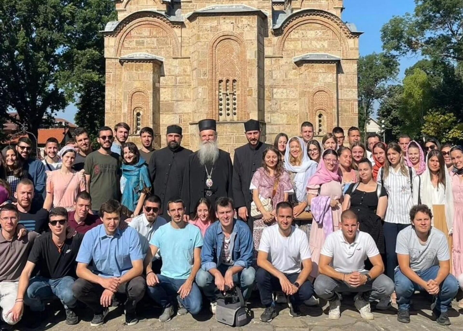 Наука не даје одговоре на сва питања - Милош у Призренској духовној школи - Sputnik Србија, 1920, 13.06.2026