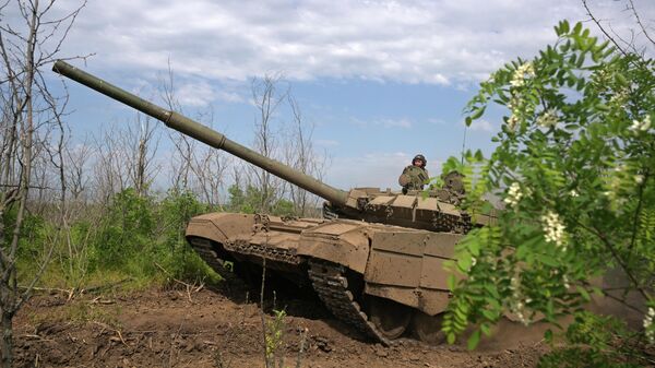 Tenk T-80BVM u zoni specijalna vojne operacije - Sputnik Srbija