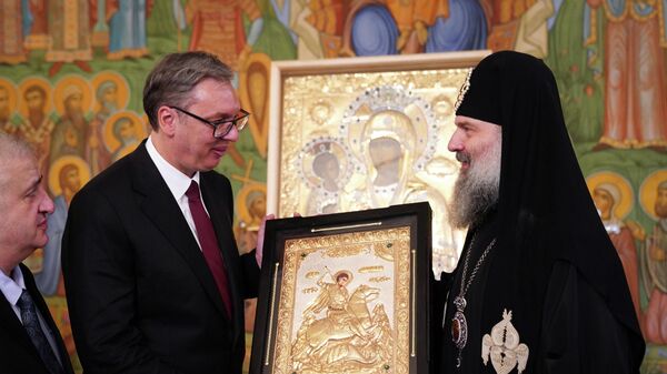 Вучић и грузијски патријарх Шија III Вучић и грузијски патријарх Шија III - Sputnik Србија