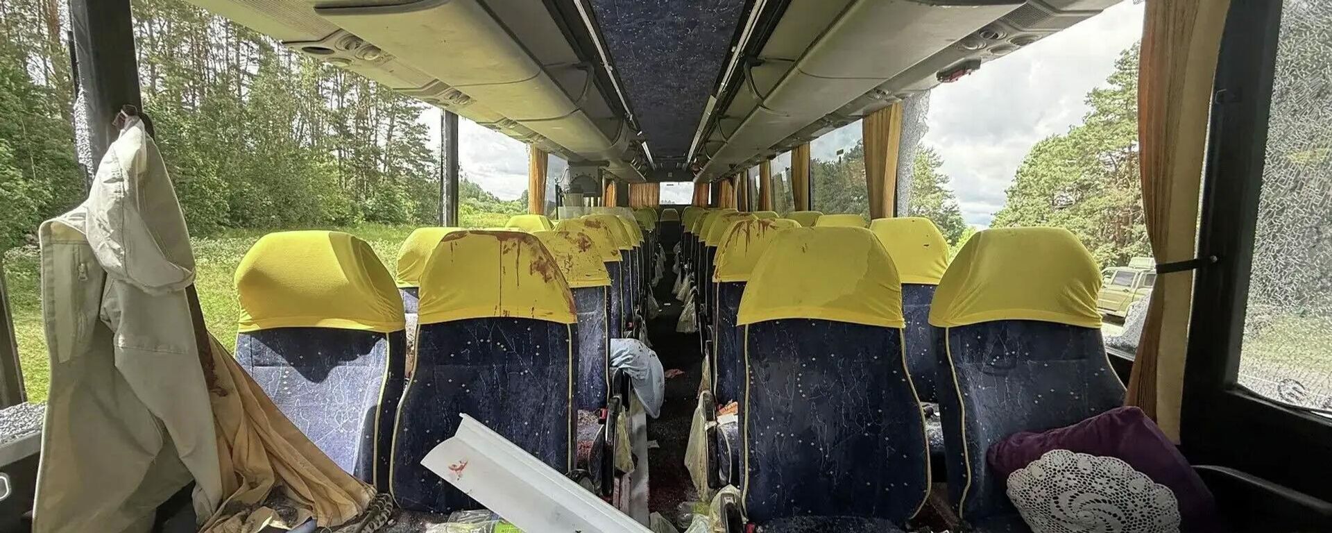 Ukrajinski teroristi gađali autobus sa decom iz Belorusije u Brjanskoj oblasti Ukrajinski teroristi gađali autobus sa decom iz Belorusije u Brjanskoj oblasti - Sputnik Srbija, 1920, 18.06.2026