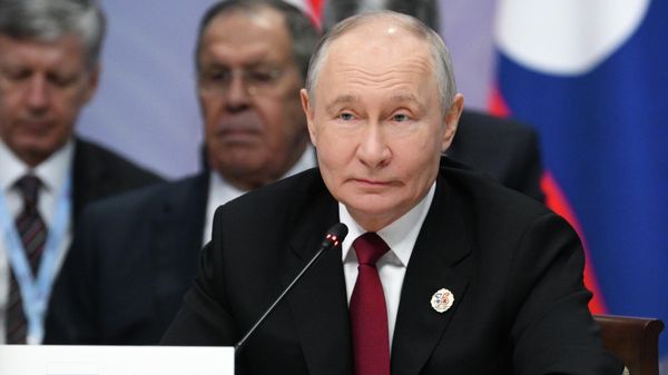 Путин: Само мали број земаља може сам да производи сировине за наоружање