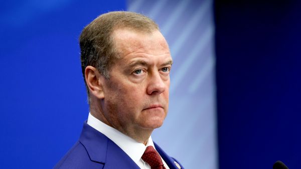 Медведев: Срамота је што јапански званичници не помињу САД у бомбардовању Хирошиме и Нагасакија
