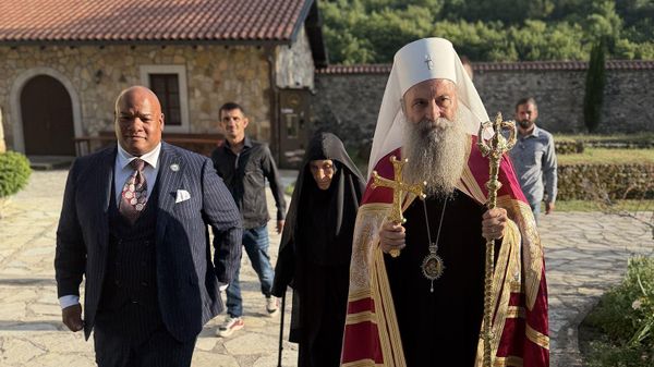 Patrijarh Porfirije i pastor Berns  - Sputnik Srbija