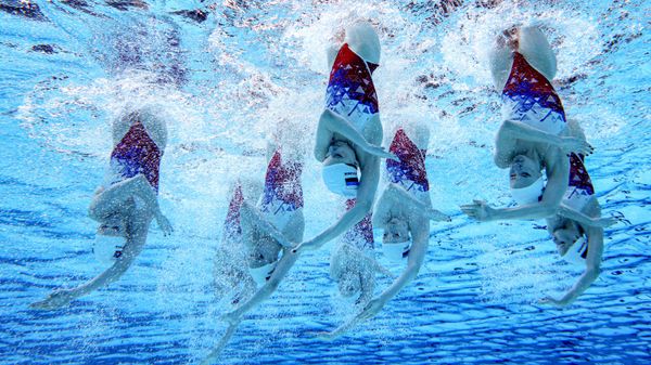 Спортисти руске репрезентације у синхроном пливању тренирају на Играма БРИКС-а у Казању, у Русији. Спортисти руске репрезентације у синхроном пливању тренирају на Играма БРИКС-а у Казању, у Русији. - Sputnik Србија