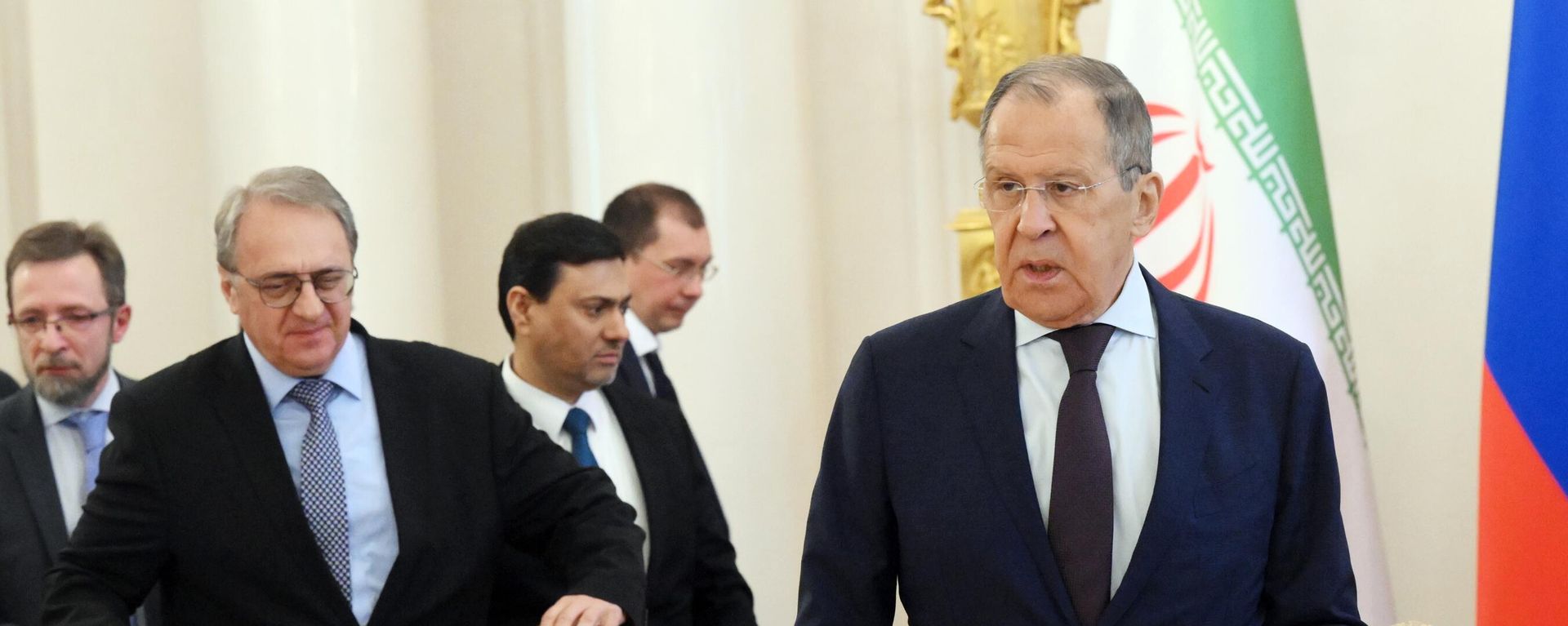 Ministr inostrannыh del RF Sergeй Lavrov vo vremя četыrehstoronneй vstreči ministrov inostrannыh del Rossiйskoй Federacii, Turcii, Irana i Sirii v Moskve - Sputnik Srbija, 1920, 18.07.2026
