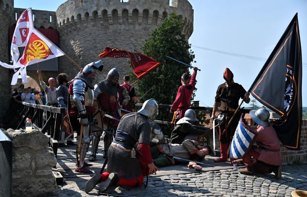 После жестоког окршаја на мосту,  непријатељ је поражен - Sputnik Србија