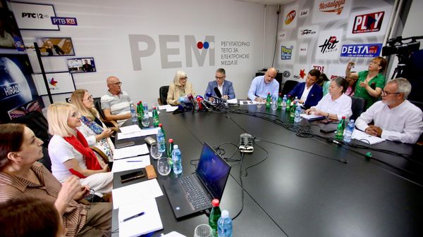Конститутивна седница РЕМ-а - Sputnik Србија
