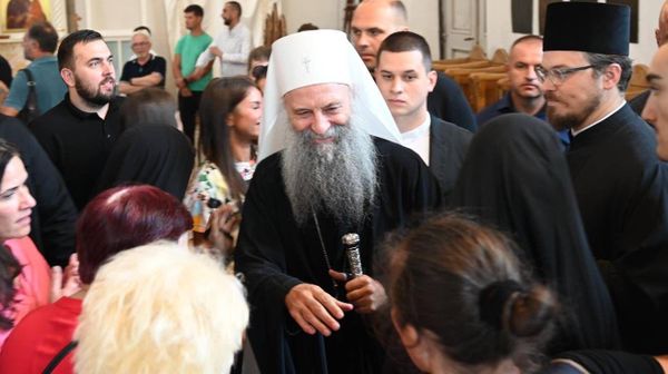 Patrijarh Porfirije sa građanima u Nikšiću - Sputnik Srbija