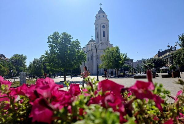  Hram Svetog velikomučenika Georgija u Smederevu sagrađen u periodu od 1850-1854. godine na Velikoj pijaci, na mestu gde se ranije nalazila starija bogomolja posvećena istom svecu.  - Sputnik Srbija