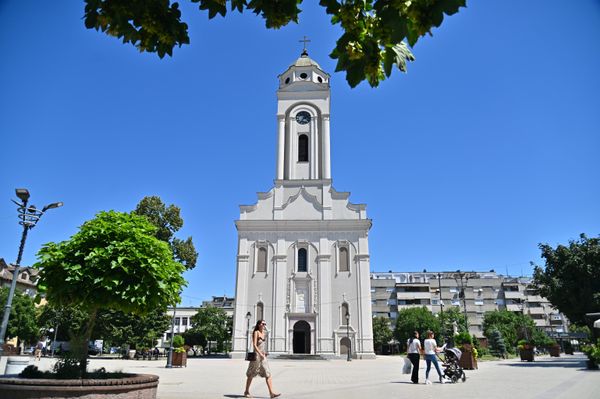 Prema navodima tadašnje štampe (list Vreme od 13. 12. 1936. godine) za radove na obnovi crkve utrošeno je preko milion i šest stotina hiljada dinara,  precizirajući da je živopis koštao 300.000 dinara a mermerni oltar preko 500.000 dinara - Sputnik Srbija