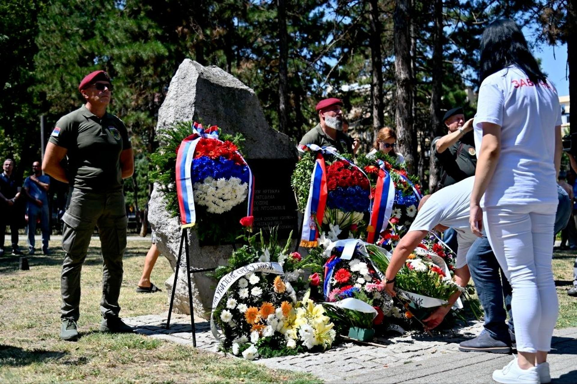 Polaganje venaca u znak sećanja na stradale u Oluji - Sputnik Srbija, 1920, 04.08.2026
