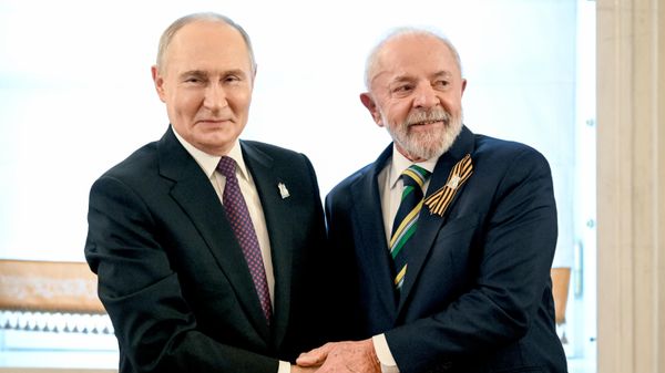 Predsednici Rusije i Brazila, Vladimir Putin i Luis Ignasio Lula da Silva - Sputnik Srbija
