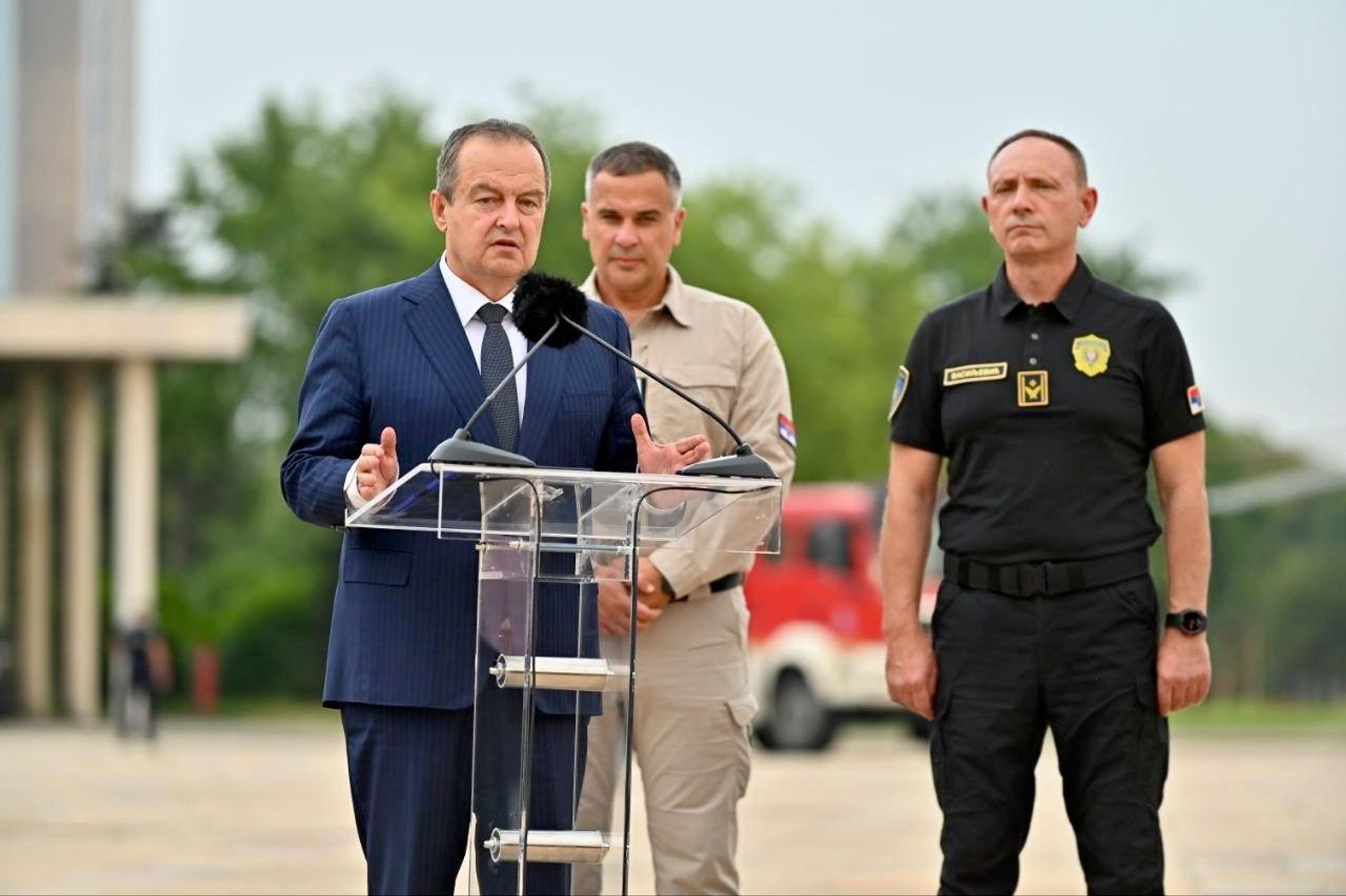 Ватрогасци-спасиоци који су помагали у гашењу пожара у Шпанији вратили се у Београд. Ватрогасци-спасиоци који су помагали у гашењу пожара у Шпанији вратили се у Београд. - Sputnik Србија, 1920, 06.08.2026