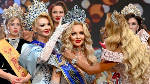 Finalistka Natalья Igumnova, pobedivšaя v kategorii Missis Rossiя klassik v Moskve - Sputnik Srbija