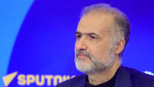 Техеран спреман за преговоре са Вашингтоном, али војска остаје у највишем степени борбене готовости