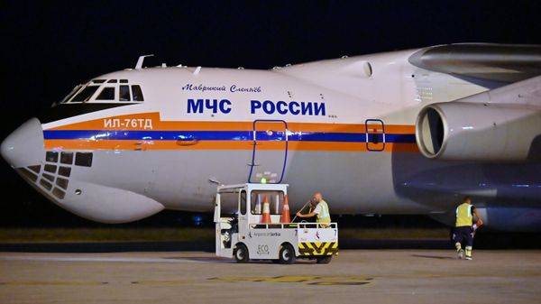 Avion Il-76 Ministarstva za vanredne situacije Rusije - Sputnik Srbija