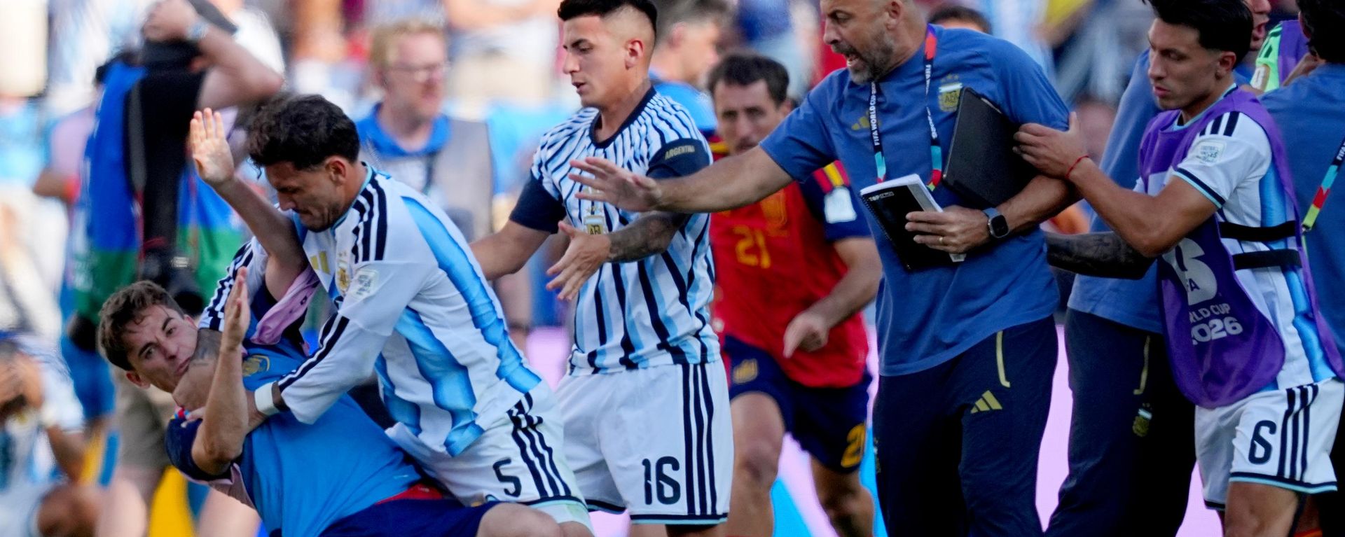 Leandro Paredes  - Sputnik Srbija, 1920, 22.08.2026