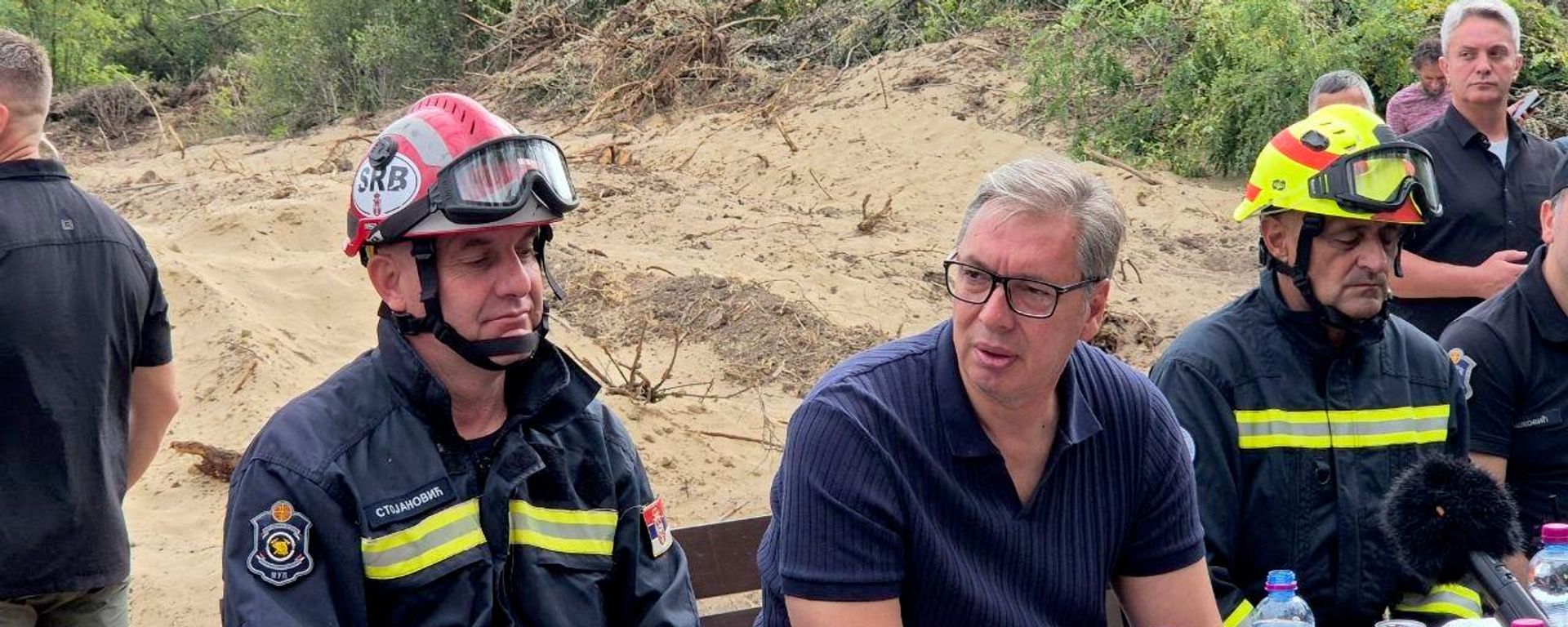 Vučić u Deliblatskoj peščari - Sputnik Srbija, 1920, 23.08.2026