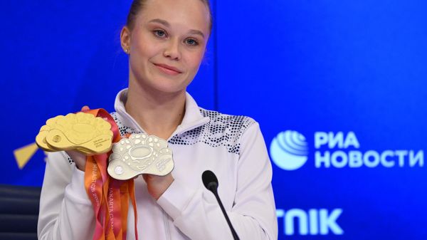 Упркос препрекама за учешће на такмичењу, апсолутна доминација руских гимнастичара у Загребу