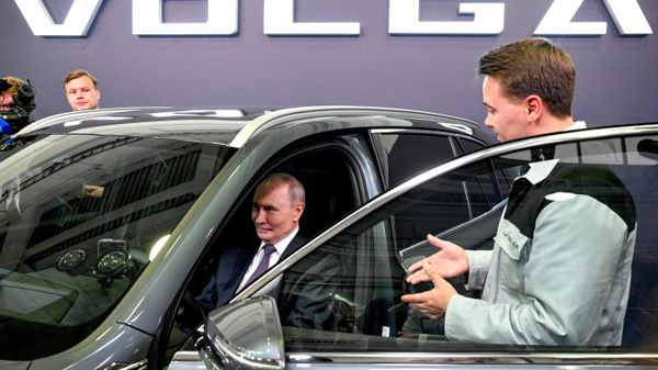 Radna poseta ruskog predsednika Vladimira Putina Privolškom federalnom okrugu - Sputnik Srbija