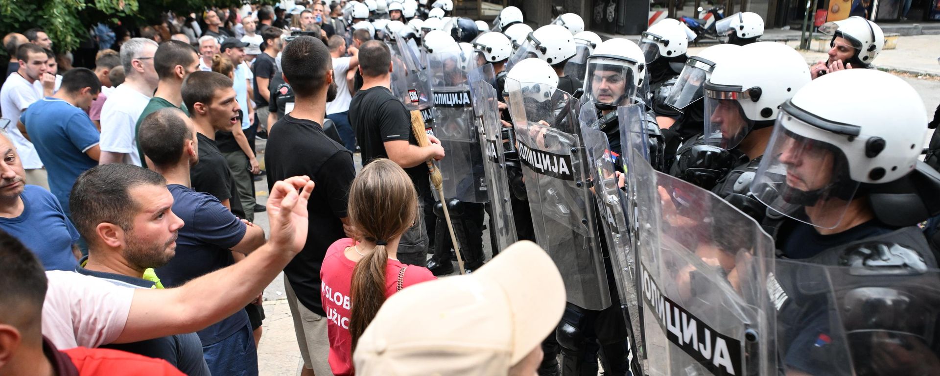 Sukob demonstranata i policije u Užicu - Sputnik Srbija, 1920, 29.08.2026