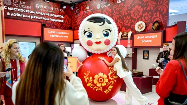 ВЭФ-2026. Работа форума. Стенд Душа России - Sputnik Србија
