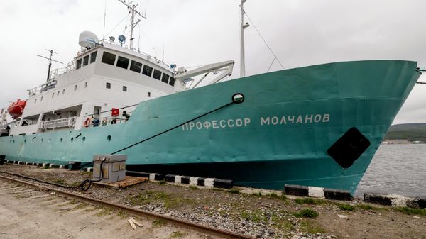 Naučno-istraživački brod „Profesor Molčanov“  - Sputnik Srbija