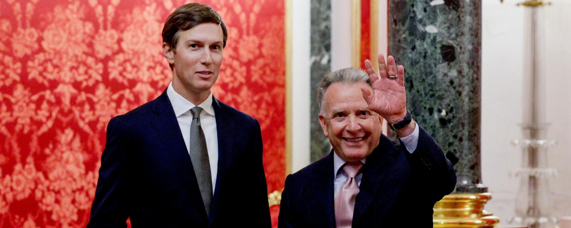 Специальный посланник президента США Стивен Уиткофф и зять президента США Джаред Кушнер Специальный посланник президента США Стивен Уиткофф и зять президента США Джаред Кушнер - Sputnik Србија, 1920, 06.09.2026
