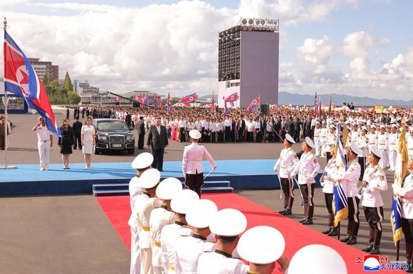 Pripadnici severnokorejske mornarice na ceremoniji. - Sputnik Srbija