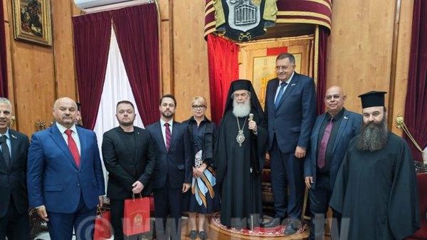 Delegacija Srpske sa patrijarhom Teofilom - Sputnik Srbija