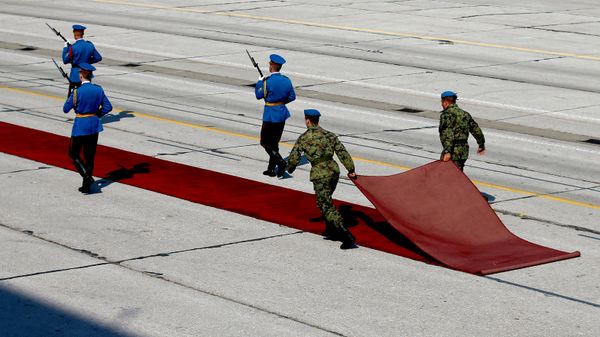 Garda i vojska Srbije , crveni tepih - Sputnik Srbija