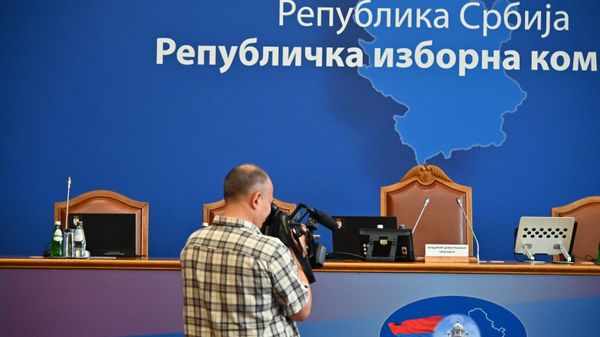 Седница Републичке изборне комисије - Sputnik Србија
