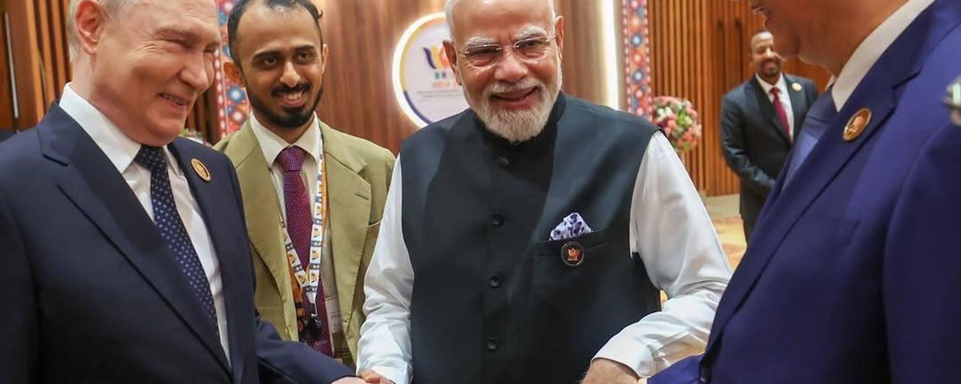 Ruski lider Vladimir Putin, premijer Indije Narendra Modi i predsednik Kine Si Đinping - Sputnik Srbija, 1920, 12.09.2026