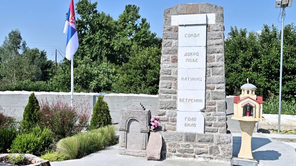  Spomenik posvećen srpskim junacima Šumadijske divizije čiji su vojnici prvi probili Solunski front - Sputnik Srbija